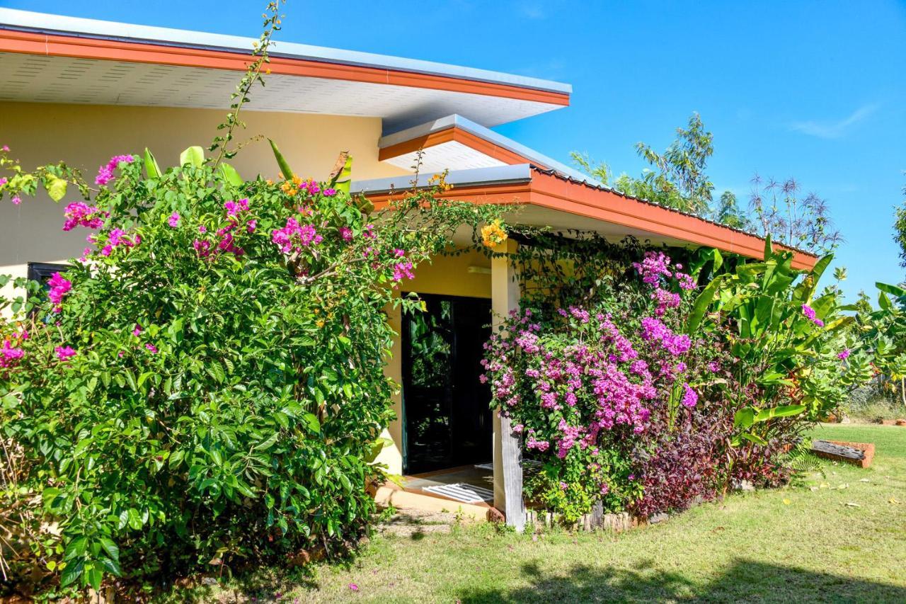 Elsie Evans Art Retreat Rayong Exterior foto
