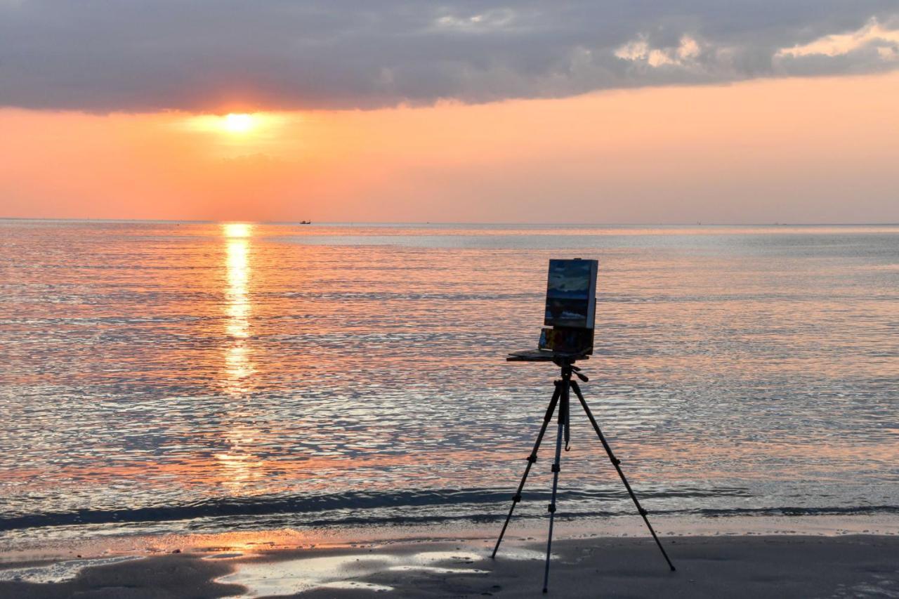 Elsie Evans Art Retreat Rayong Exterior foto
